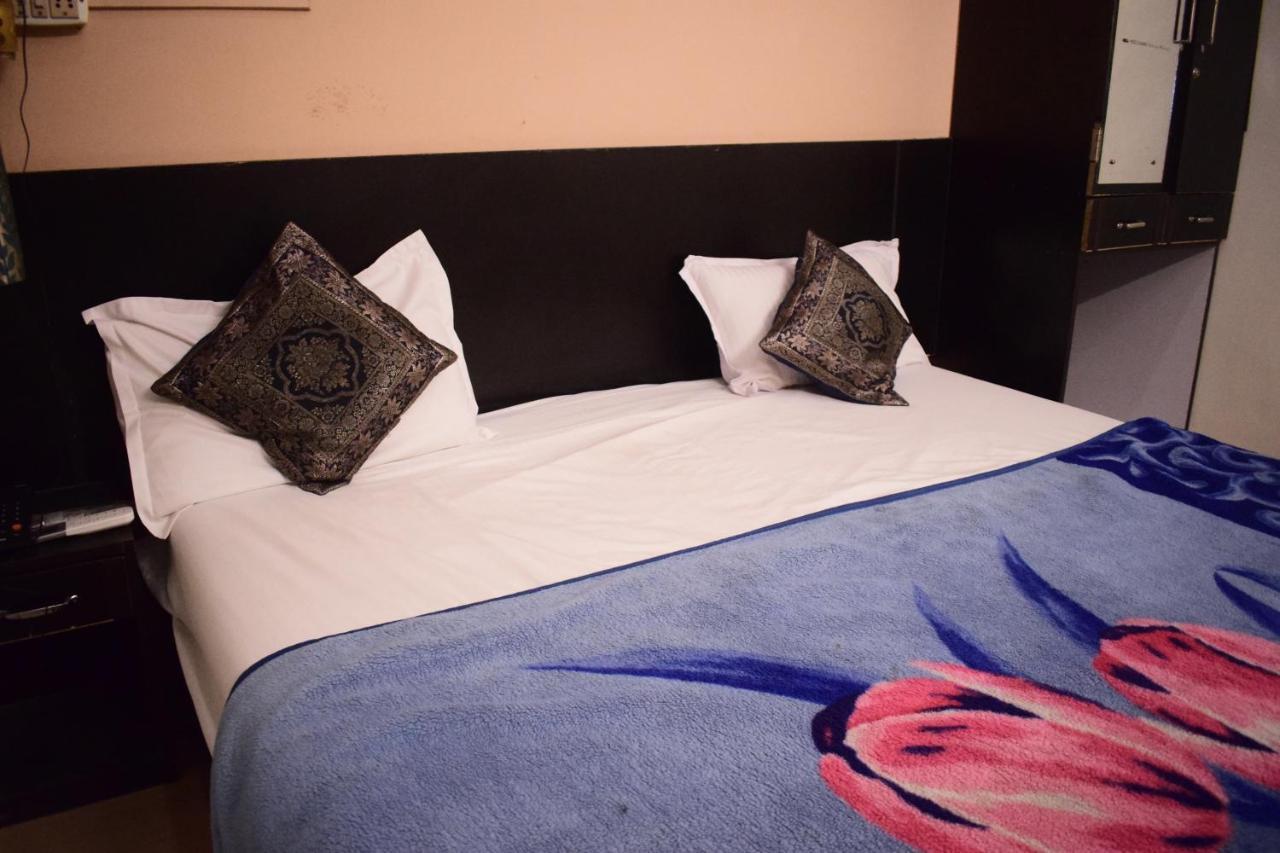 Ds Residency Varanasi-Prime Location-Parking Dış mekan fotoğraf