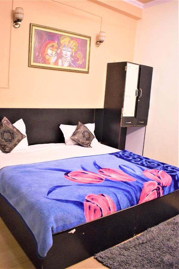 Ds Residency Varanasi-Prime Location-Parking Dış mekan fotoğraf