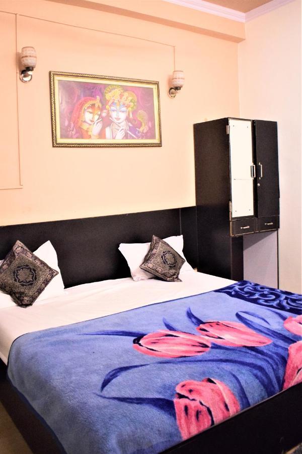 Ds Residency Varanasi-Prime Location-Parking Dış mekan fotoğraf