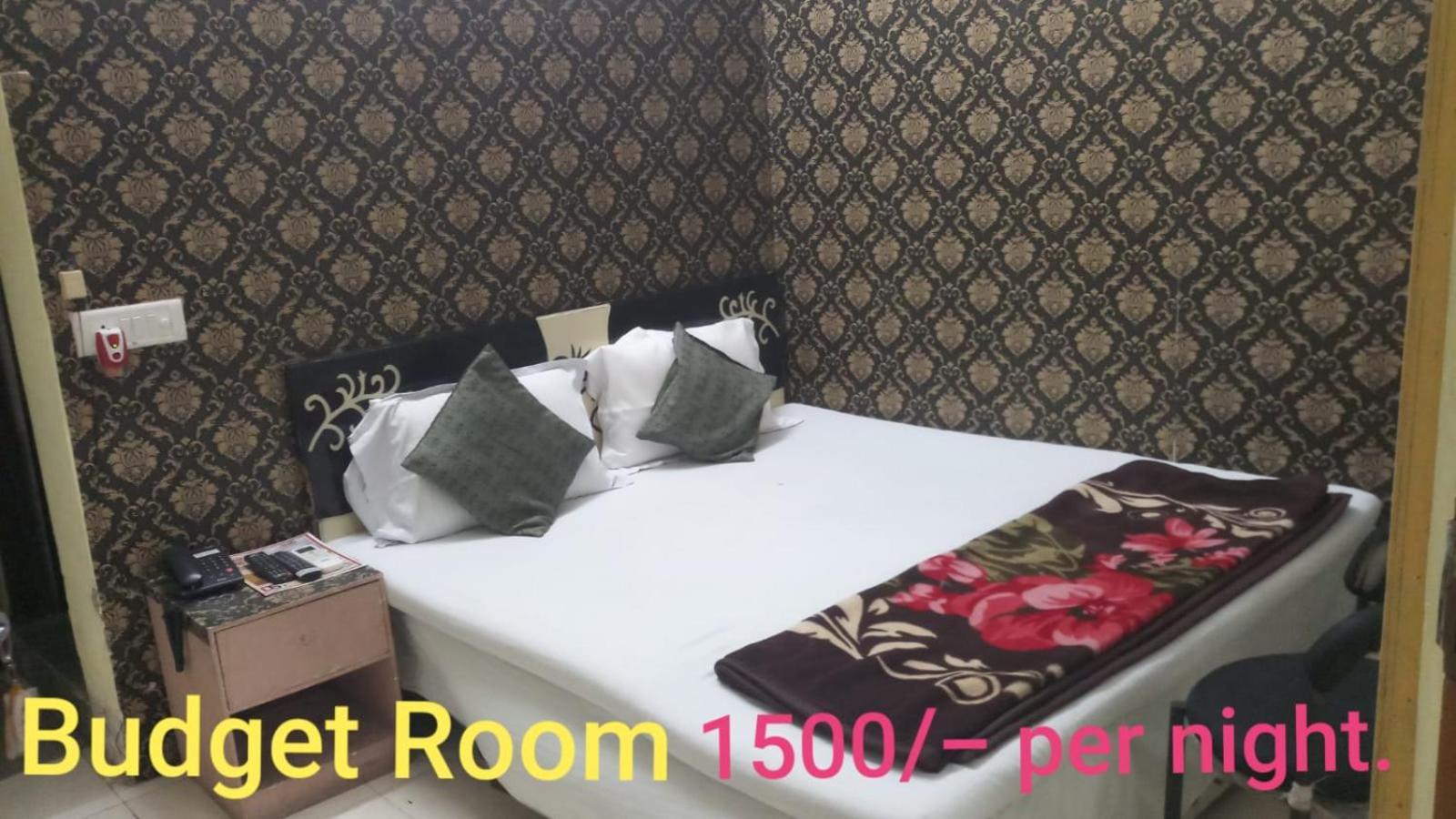 Ds Residency Varanasi-Prime Location-Parking Dış mekan fotoğraf