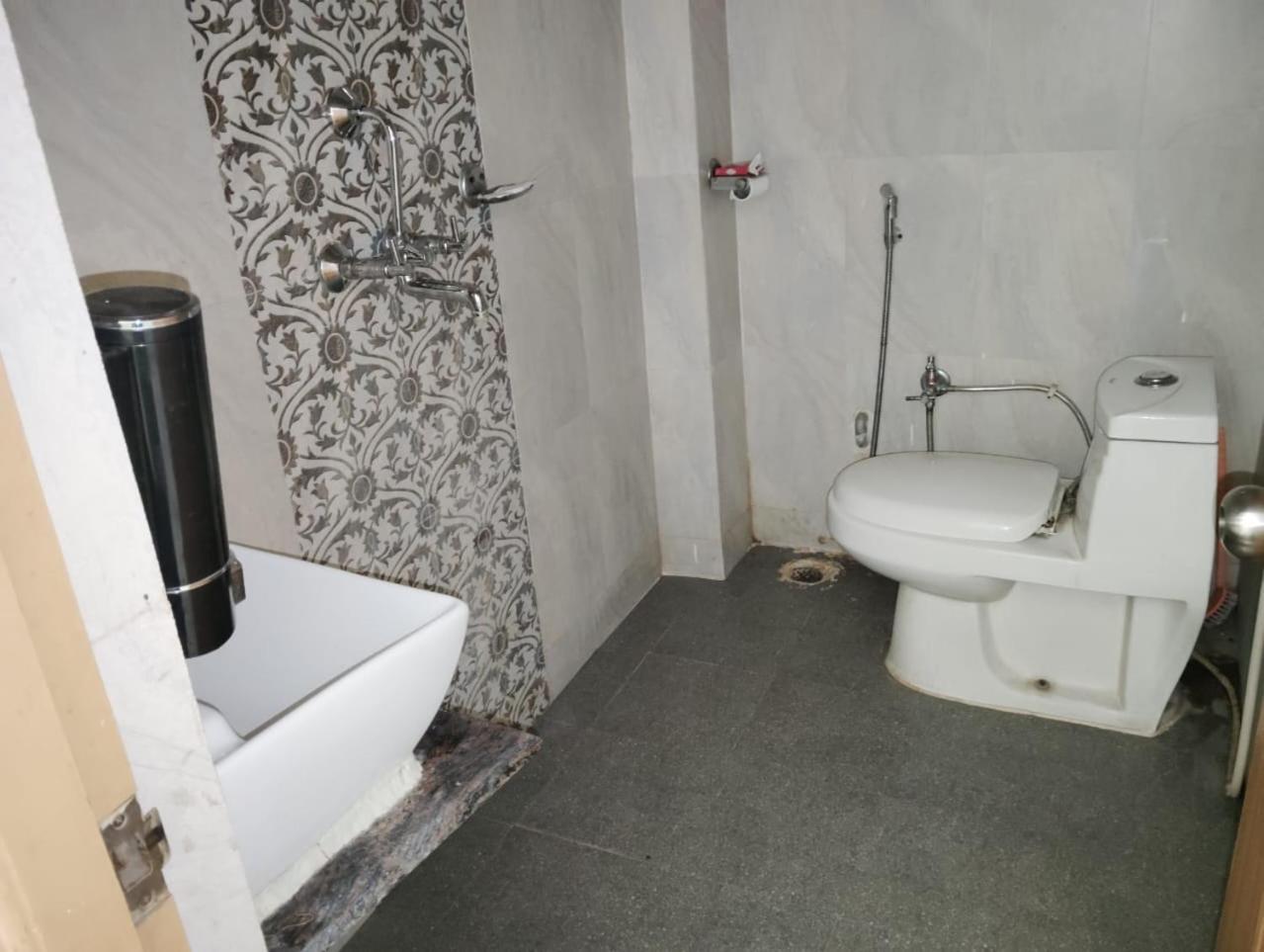 Ds Residency Varanasi-Prime Location-Parking Dış mekan fotoğraf