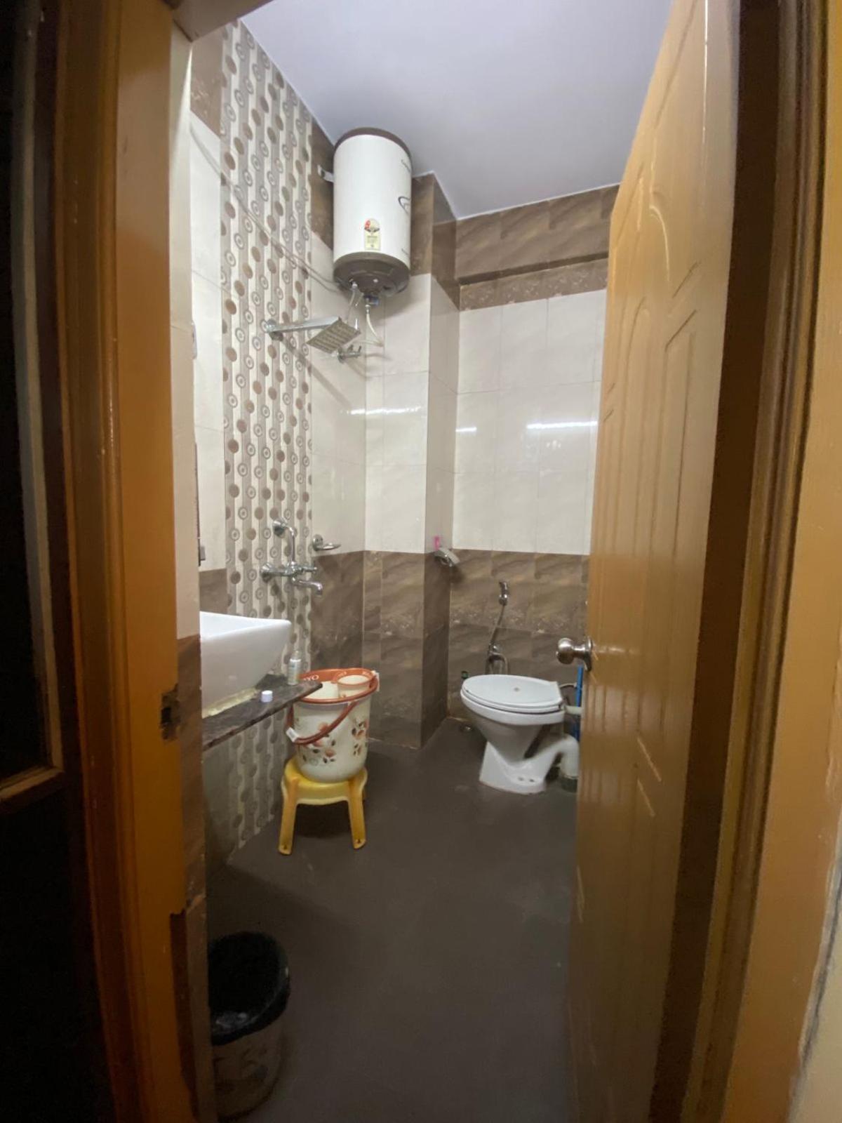 Ds Residency Varanasi-Prime Location-Parking Dış mekan fotoğraf