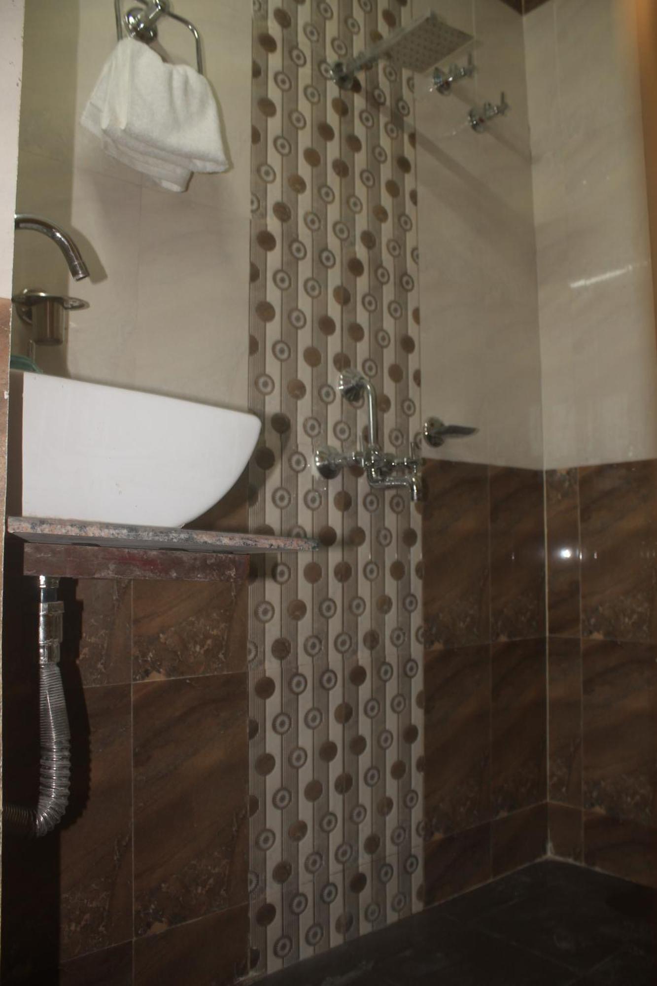 Ds Residency Varanasi-Prime Location-Parking Dış mekan fotoğraf