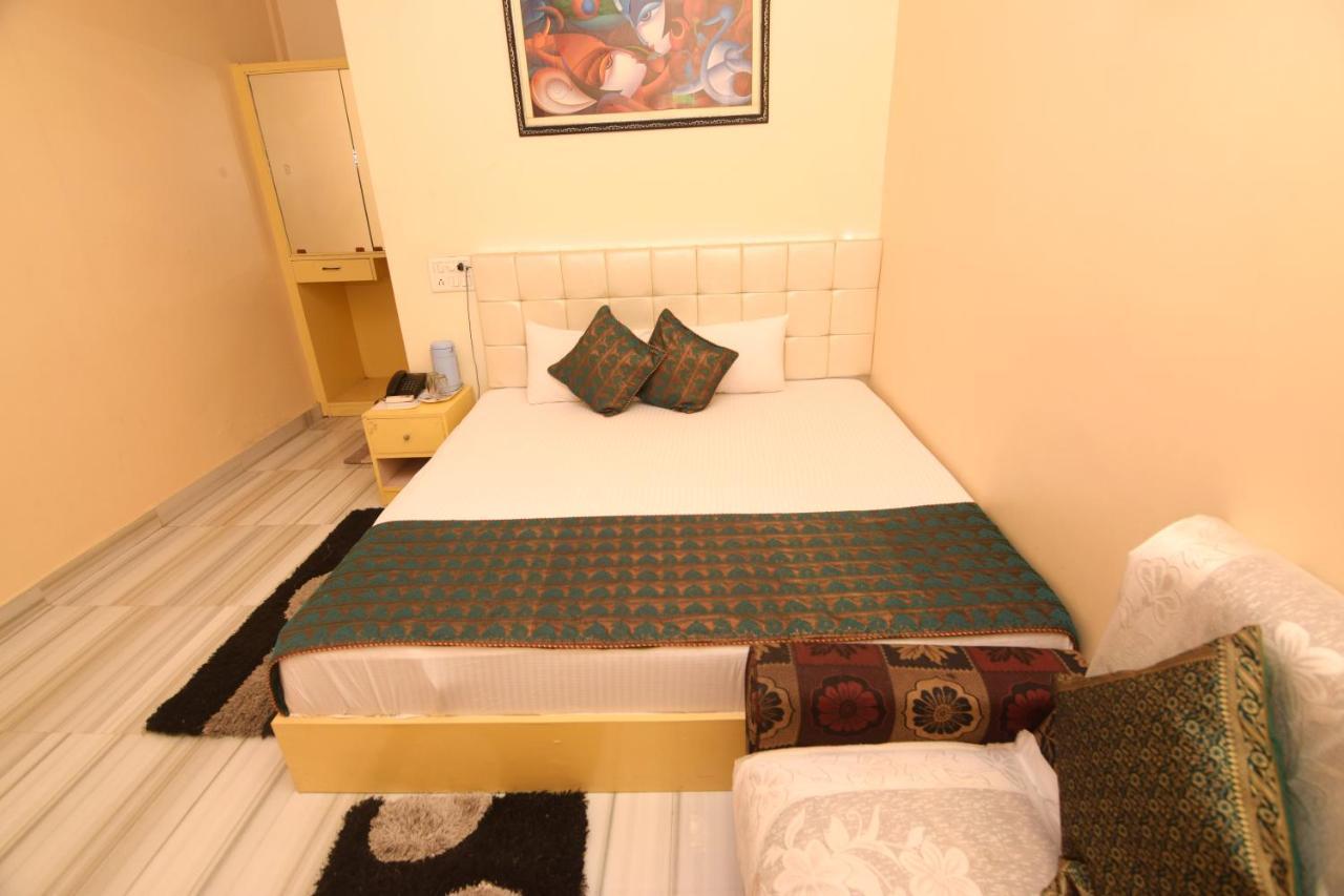 Ds Residency Varanasi-Prime Location-Parking Dış mekan fotoğraf